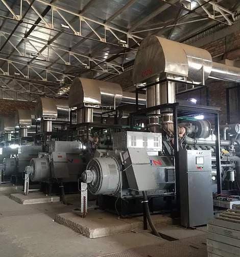 Multi-genset plant installation with stainless exhaust ducts